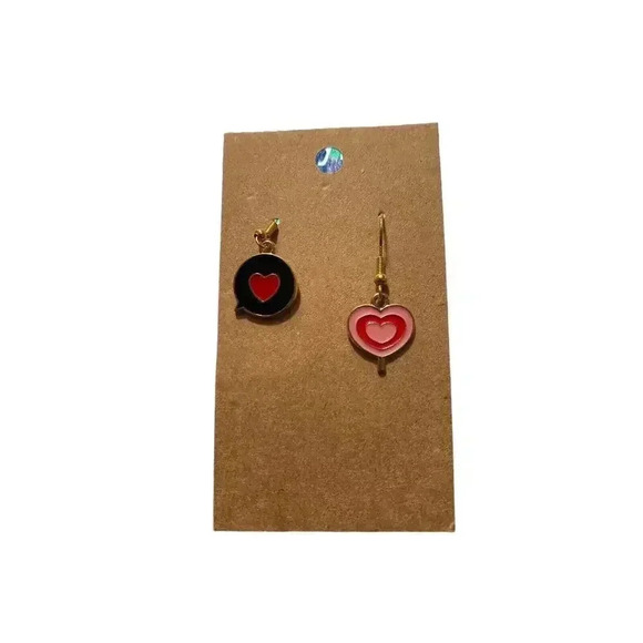 HANDMADE HEART EARRINGS TWO DIFFERENT DESIGNS - Picture 1 of 2
